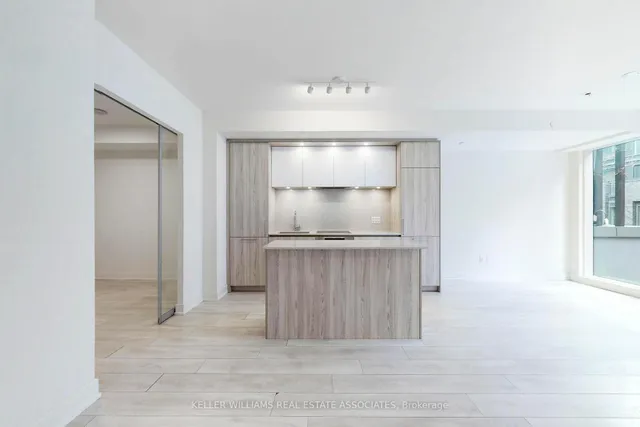 Additional image 12 of 15 Mercer St Unit 412