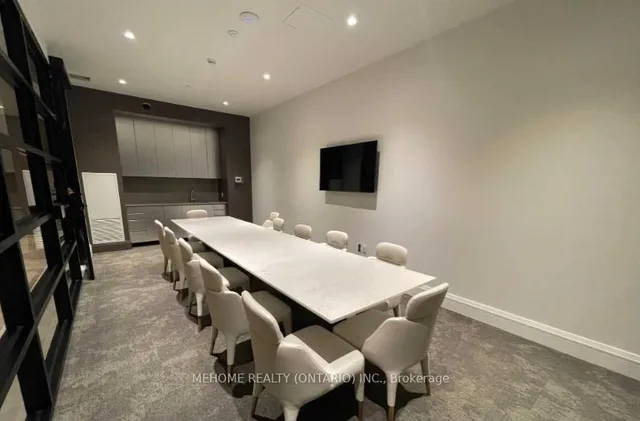 Additional image 24 of 39 Roehampton Ave Unit 2101