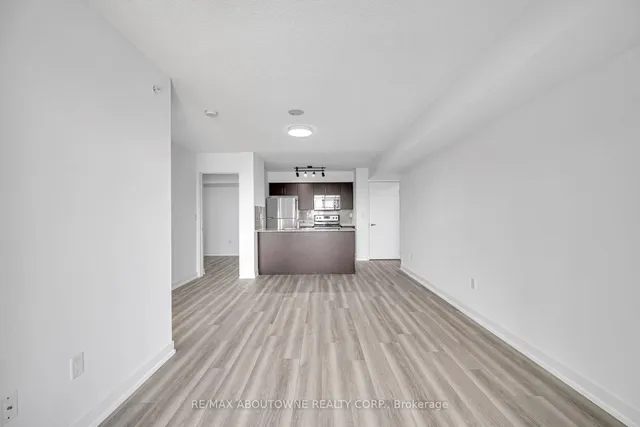 Additional image 11 of 1410 Dupont St Unit 1105