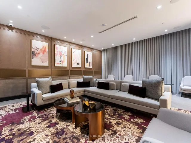 Additional image 40 of 30 Inn On The Park Dr Unit 221