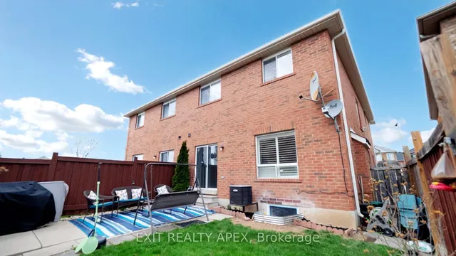 Additional image 49 of 77 Commodore Dr