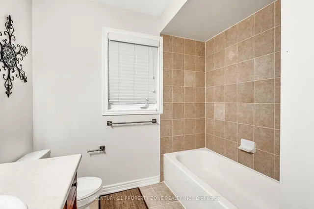 Additional image 37 of 8 Griffith Crt