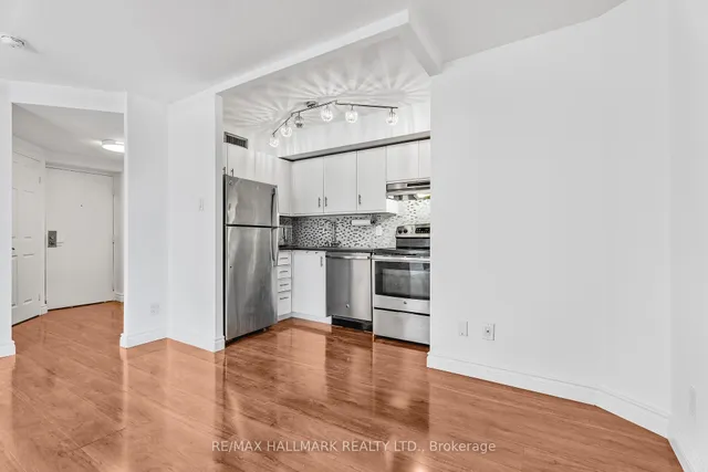 Additional image 15 of 55 Centre Ave Unit 1607