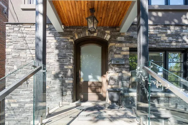 Additional image 4 of 218 Cameron Ave