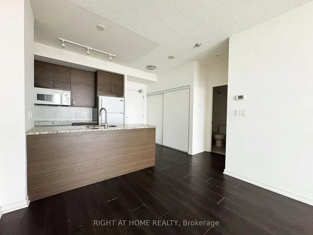 Additional image 8 of 70 Forest Manor Rd Unit 2109