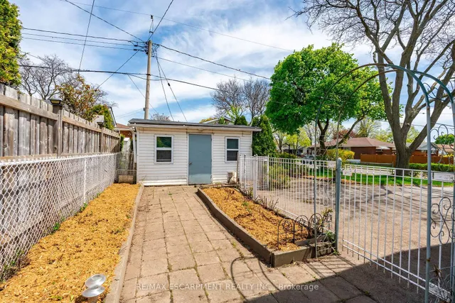 Additional image 33 of 3 TANAGER Ave