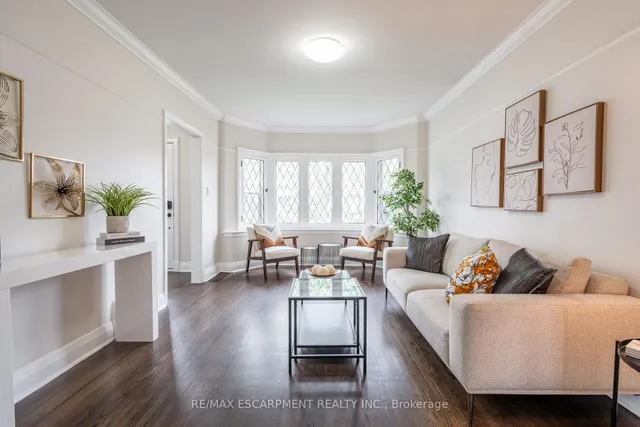 Additional image 10 of 11 Huxley Ave