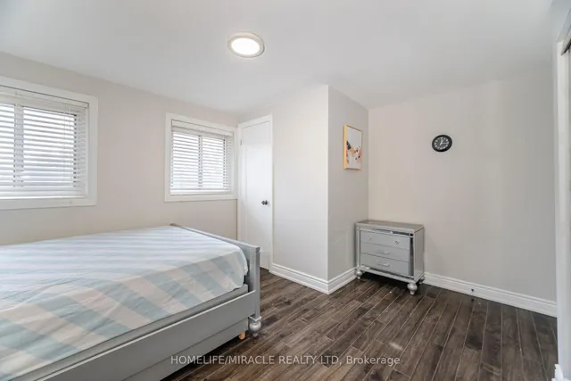 Additional image 24 of 345 Silverstone Dr