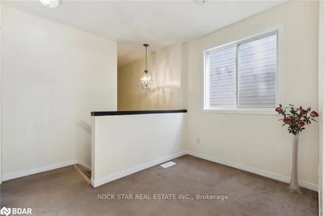 Additional image 20 of 19 Isabella St