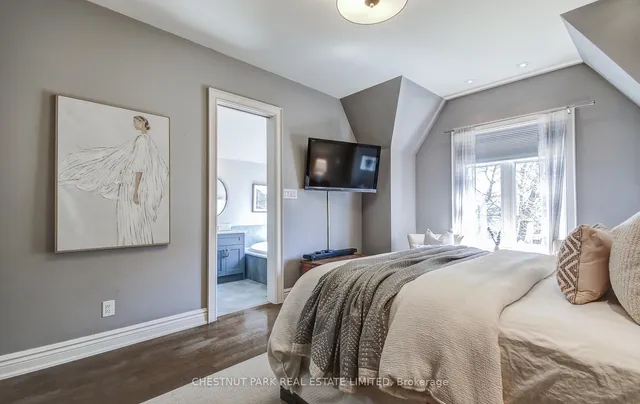 Additional image 30 of 249 Sheldrake Blvd