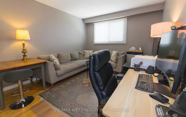 Additional image 21 of 7110 Codlin Ave