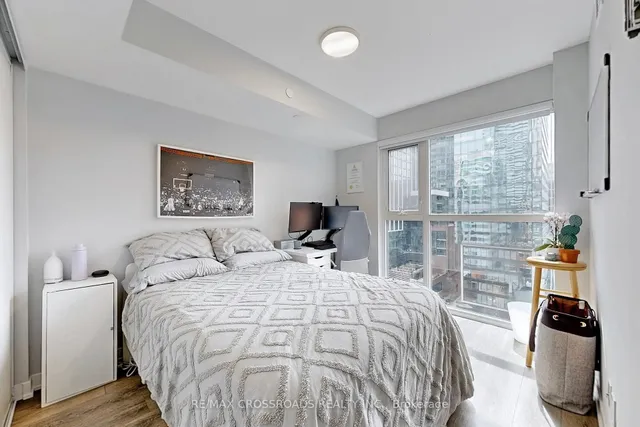 Additional image 13 of 87 Peter St Unit 1005