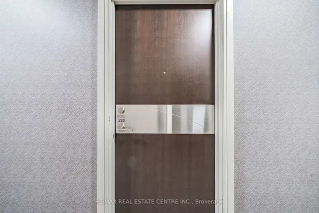 Additional image 5 of 38 Dan Leckie Way Unit 233