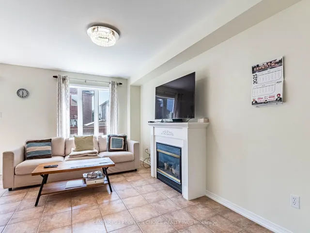 Additional image 13 of 93 River Rock Cres