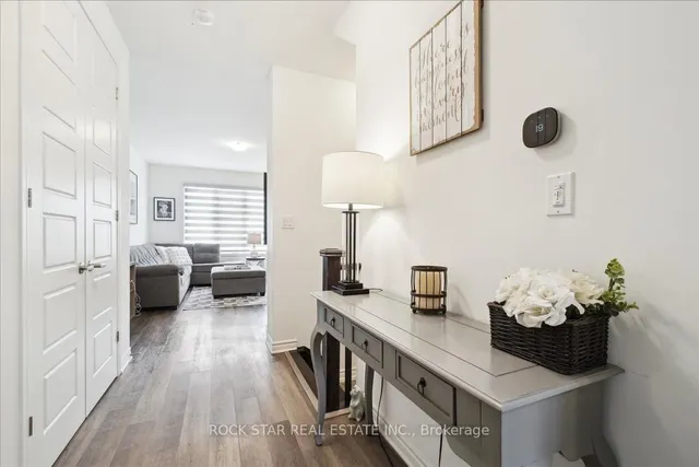 Additional image 4 of 1560 Moira Cres