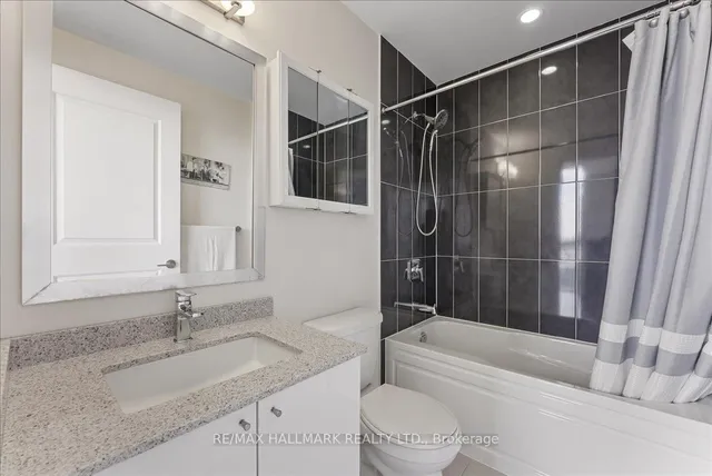 Additional image 19 of 5033 Four Springs Ave Unit 412