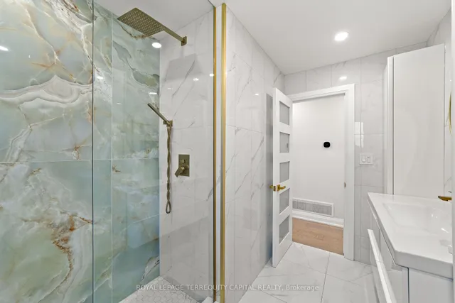 Additional image 33 of 730 Hyde Rd