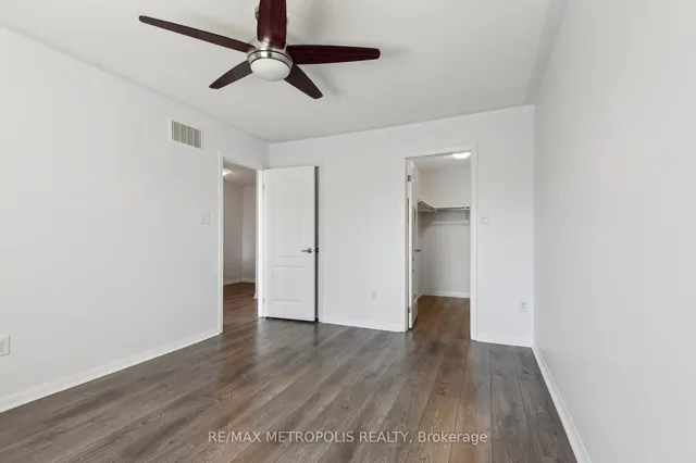 Additional image 31 of 54 Howe Ave