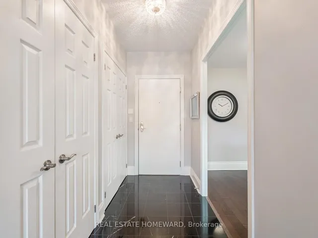 Additional image 4 of 3085 Bloor St Unit 312