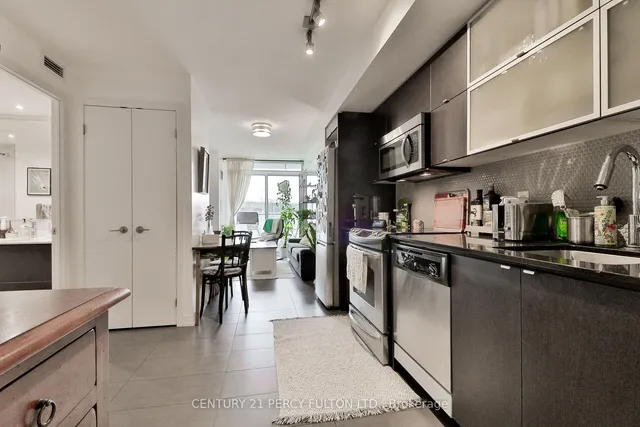 Additional image 4 of 170 Fort York Blvd Unit 201