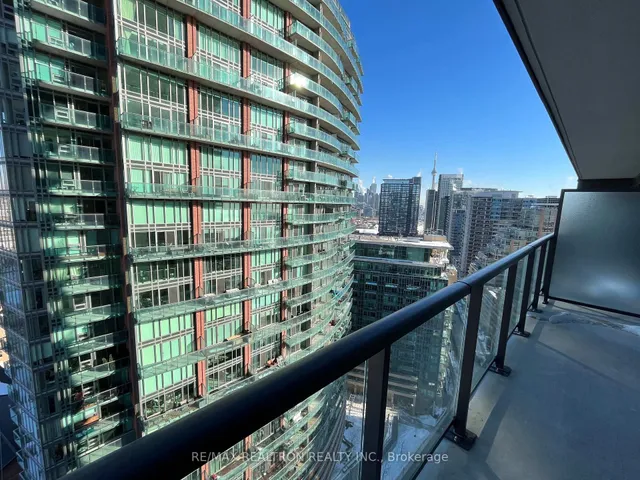 Additional image 32 of 135 East Liberty St Unit 1907