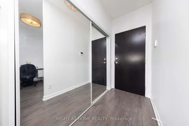 Additional image 12 of 5162 Yonge St Unit LPH202