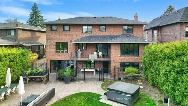 Additional image 38 of 52 Courtsfield Cres