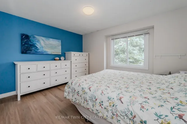 Additional image 27 of 136 St Jerome Cres