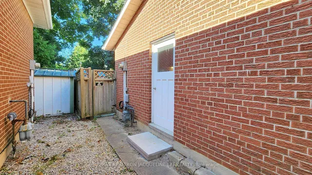 Additional image 31 of 90 Old Sheppard Ave