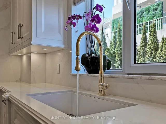 Additional image 25 of 2287 Lake Shore Blvd Unit Ph1501