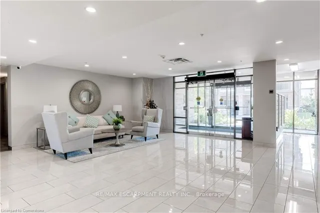 Additional image 23 of 35 SOUTHSHORE Cres Unit 404