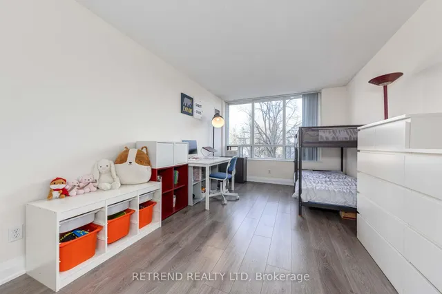 Additional image 22 of 256 Doris Ave Unit 305