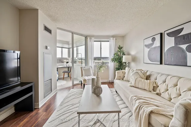 Additional image 4 of 4 Park Vista Cres Unit 1203