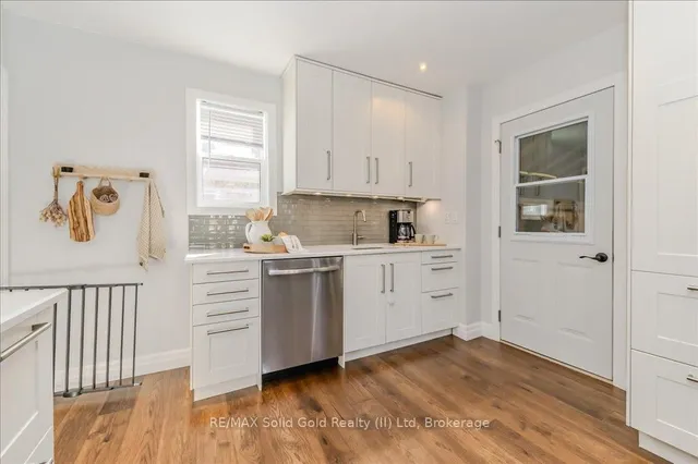 Additional image 18 of 30 Onward Ave