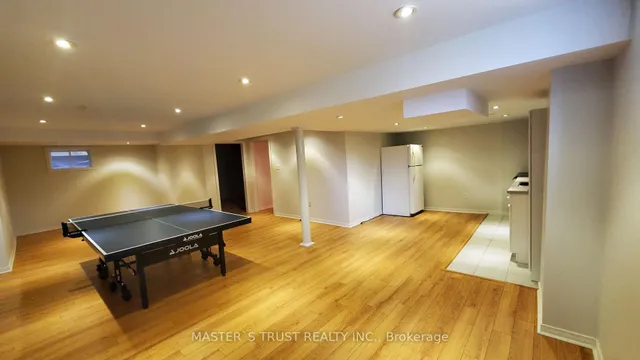 Additional image 41 of 1272 Sir David Dr