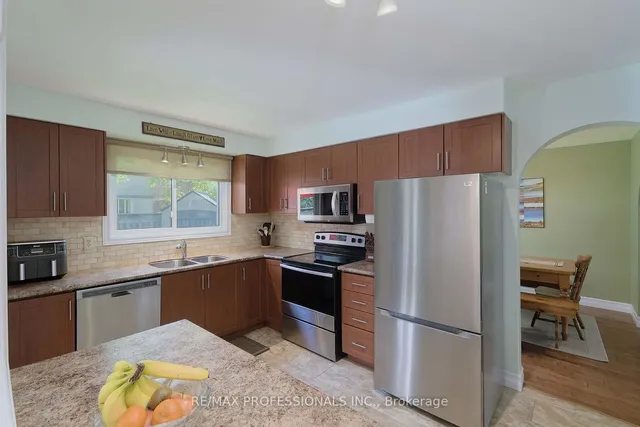 Additional image 14 of 7 Dalzell Ave