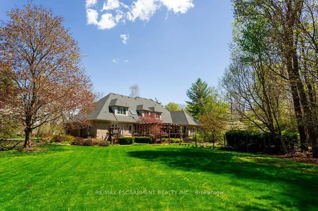 Additional image 42 of 27 Blackberry Pl