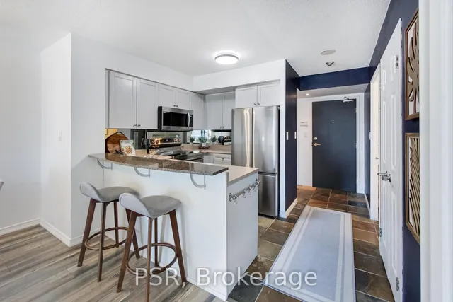 Additional image 7 of 230 King St Unit 1023