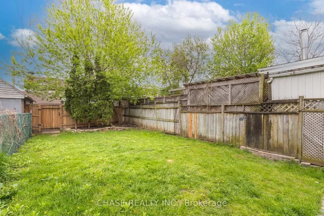 Additional image 42 of 86 Smith Ave