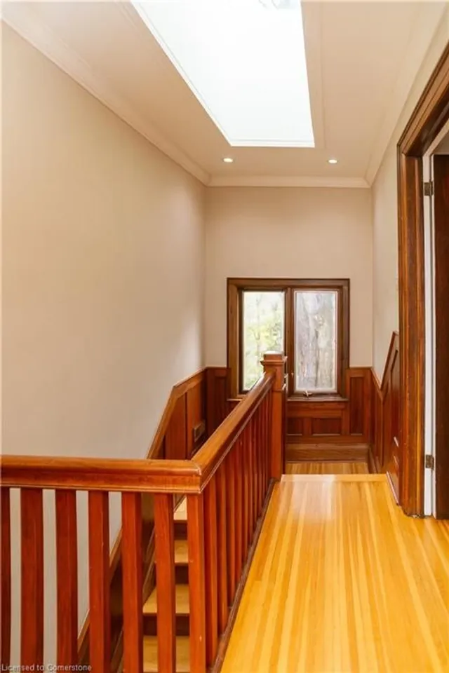 Additional image 26 of 136 Humbercrest Blvd