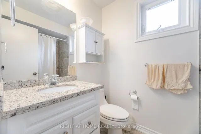 Additional image 23 of 5253 Palomar Cres