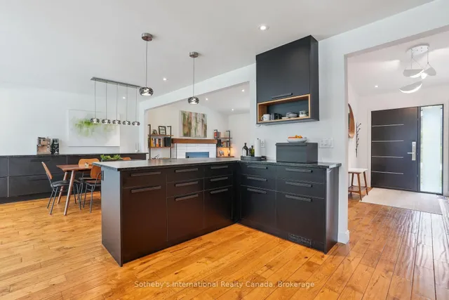 Additional image 17 of 3 Forest Ave