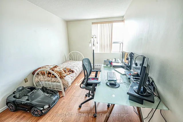 Additional image 21 of 1705 Mccowan Rd Unit 408