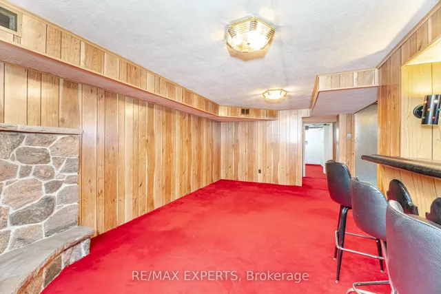 Additional image 30 of 61 Sharbot Ave