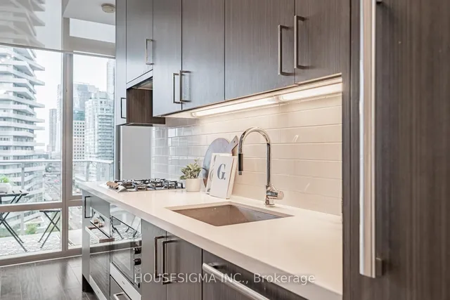 Additional image 11 of 39 Queens Quay Unit 1039