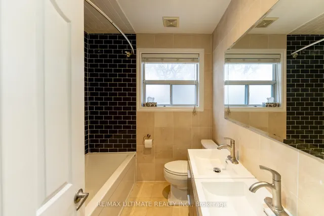 Additional image 17 of 6 Baskerville Cres