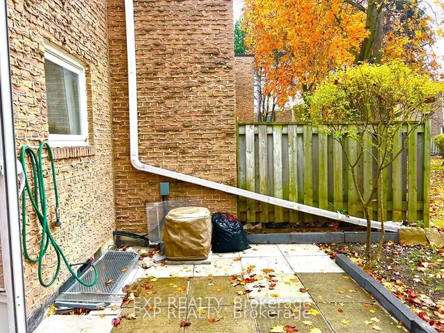 Additional image 38 of 39 Lexington Ave Unit 57