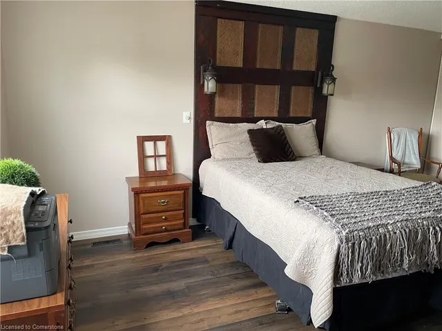 Additional image 18 of 56 Trailwood Cres