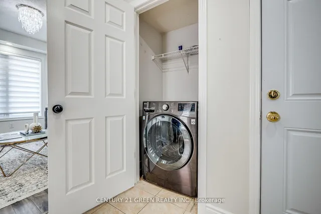 Additional image 6 of 255 Fasken Crt