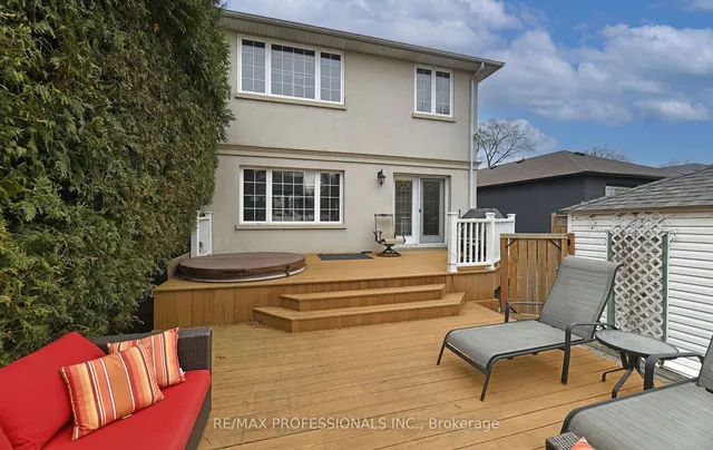 Additional image 24 of 19 Charleston Rd